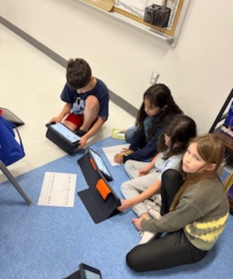ChinaSpringES's tweet photo. Today Mrs. Gallagher’s class and Ms. Stafford’s class had so much fun reviewing skills for the STAAR by working through an escape room.#ourWHY https://t.co/vYhfm3OlVi