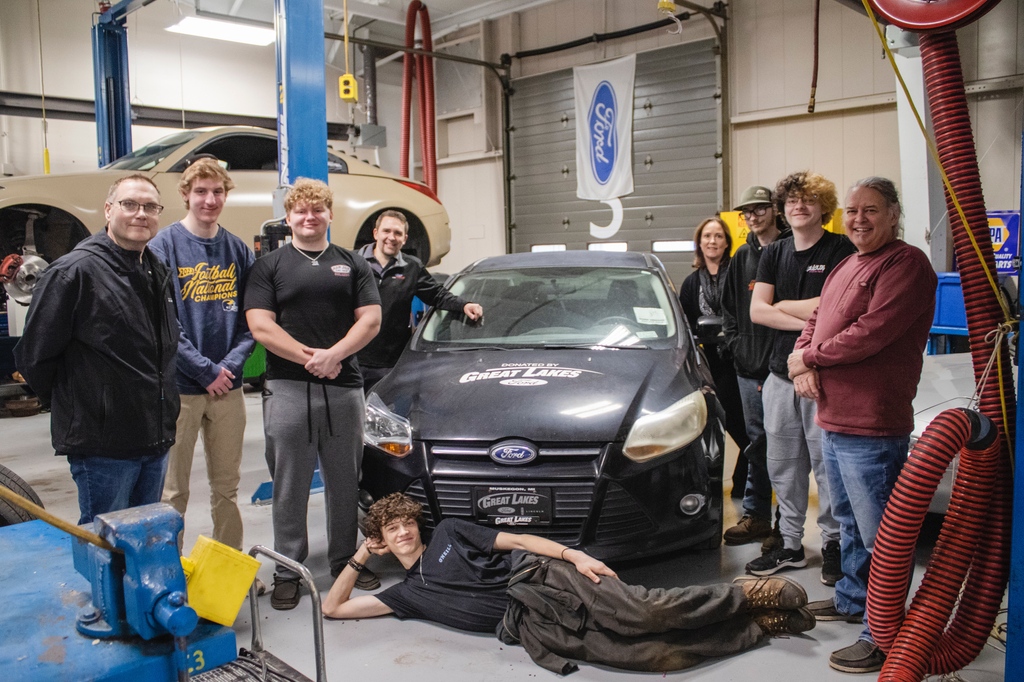 New car for our Automotive Technology program! Thank you to Great Lakes Ford for supporting our students and their learning! 🚗

Learn about our Automotive Technology program: muskegoncc.edu/degrees-and-ce…