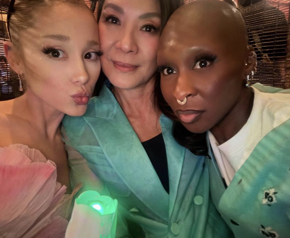 Ariana Grande, Michelle Yeoh & Cynthia Erivo in new selfie from #CinemaCon.