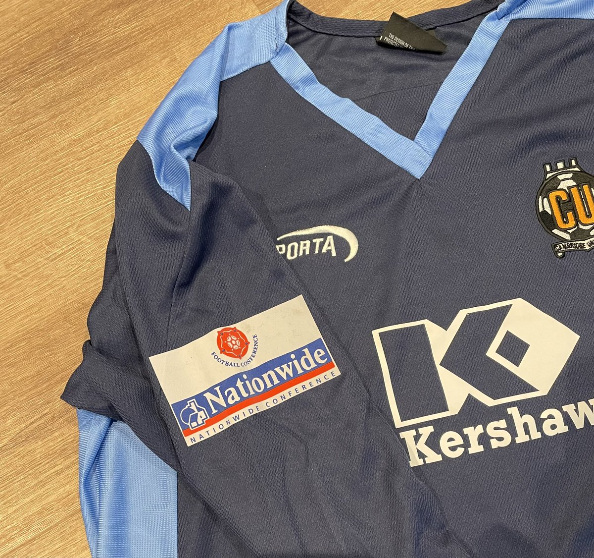 NEW ADDITION: 2006-07 Cambridge United Away shirt as worn by winger and current Northampton Town manager, Jon Brady. Happy to finally find a long sleeved version of this one. #cambridgeunited #cufc #camutd #footballshirt #longsleeves