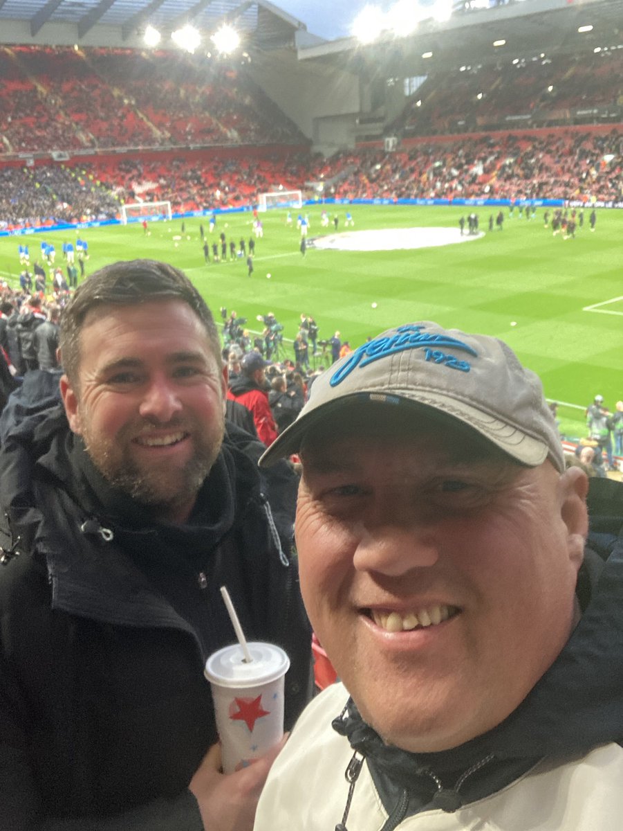 In position at Anfield with @DaveMoran89 to watch tonights @EuropaLeague game between @LFC and @Atalanta_BC