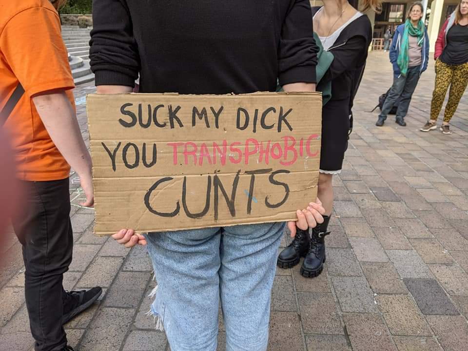 Claudia Clare tweet media