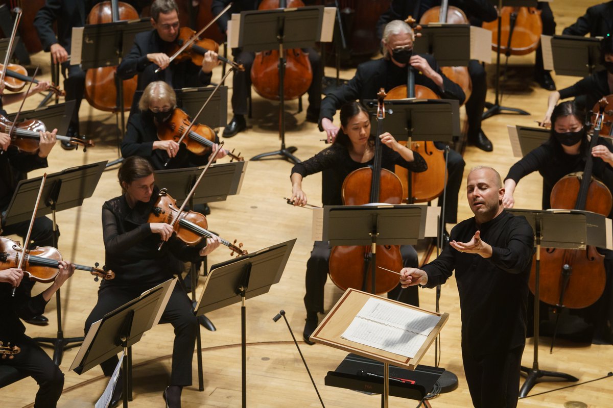 Tonight, experience symphonic masterpieces by Rachmaninov and Florence Price with @philorch and Maestro @nezetseguin at @the_rcm's #KoernerHall! Extremely limited tickets are available - call our box office at 416.408.0208 or purchase your tickets here: bit.ly/3TRVFjd