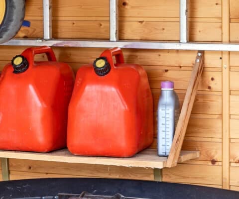 CHEMICALS IN YOUR GARAGE MAY BOOST ALS RISK futurity.org/chemicals-als-… @FuturityNews @NoahFromson