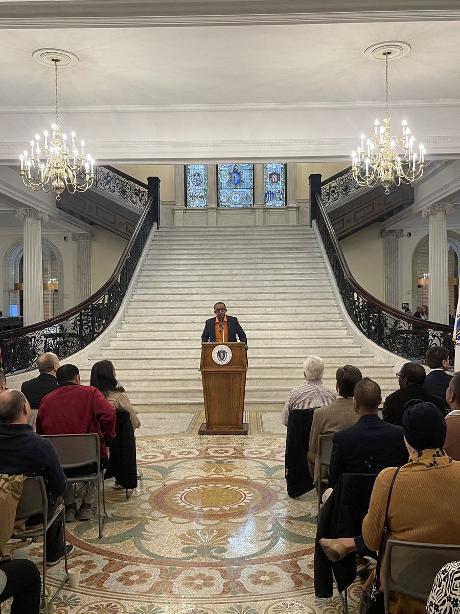 Great celebration today at the State House in recognition of Eid Al-Fitr. Eid Mubarak to all who recognize. Thank you @LizForBoston for your leadership #mapoli #bospoli