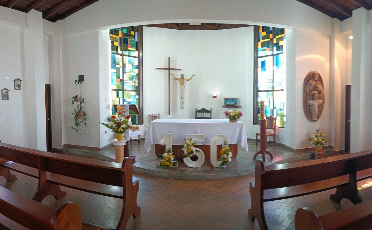 Ya estamos preparados... A pocos minutos de dar inicio a nuestro Congreso Pedagógico Nazaret 150 años💜🤍🩵 <a href="/MHSFNazaret/">Misioneras Nazaret</a> <a href="/nazaretglobal/">Nazaret Global Ed</a>