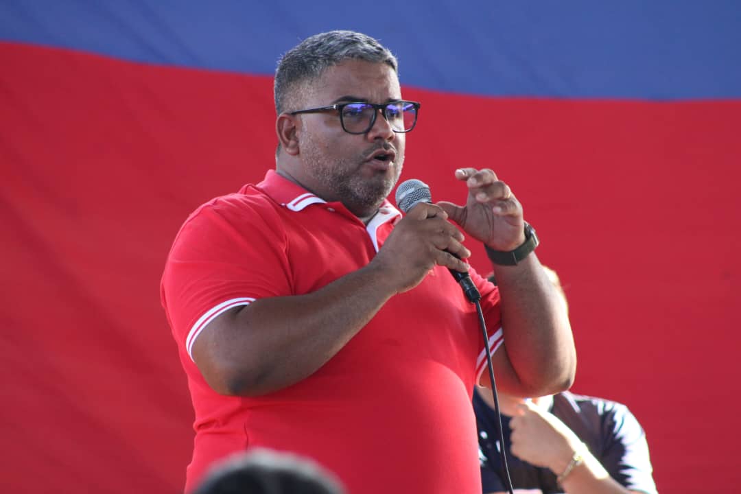 Nuestro Barlovento ❤️🪘 

Cerramos el Despliegue lleno de gente hermosa, mucha cultura, compromiso patrio, pero sobretodo, conciencia plena en el municipio Buróz de la mano del poder popular 

Rumbo a consulta popular Venezuela 2024

#RebeldíaAntiimperialista

<a href="/NicolasMaduro/">Nicolás Maduro</a>