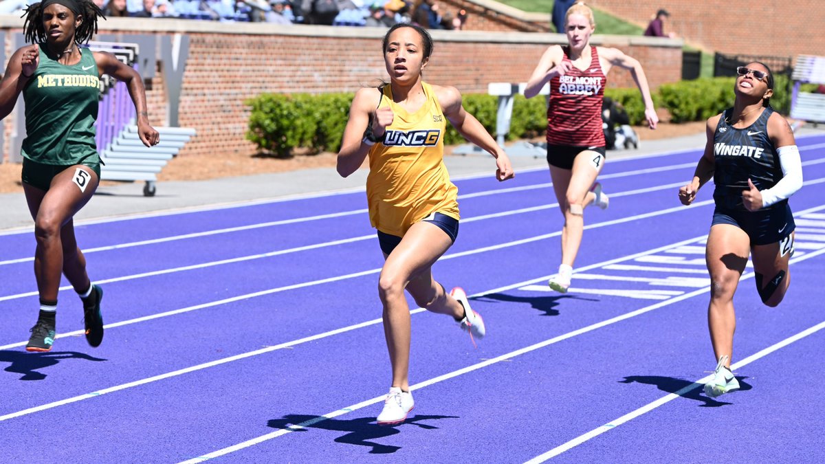 More fun in the sun this weekend! 😎🏃 PREVIEW | Track & Field Prepares for Dennis Craddock Coaches Classic, Sosa to Run at Duke Invitational 📰 go.uncg.edu/sbskic #letsgoG