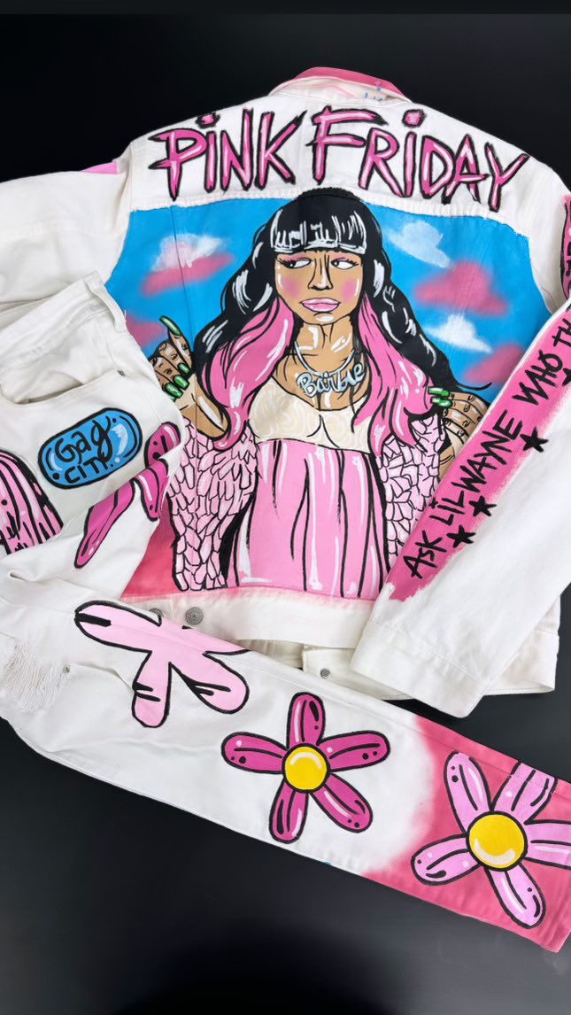 FlyTrendSetter's tweet image. #Gagcity @NICKIMINAJ