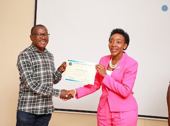 Rliuganda2's tweet image. Graduation 🎓🎓🎓