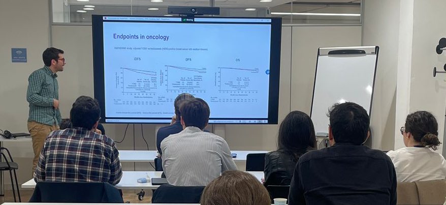 Statistics in clinical research: A #VHIO_Academy course for residents and fellows. Mandatory in medical oncology training. TY @G_Villacampa it’s always a pleasure! @VHIO