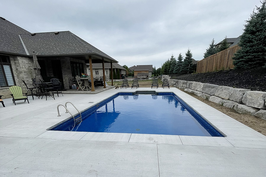 #PropertyHighlight! 33 Woodside Drive, Mount Pleasant, offers 4 bedrooms, 4 bathrooms, and a backyard oasis with a saltwater pool. Listed for $1,999,900. #RealEstate #Brantford #Norfolk 

Revel Realty Inc. - The Kate Broddick Team
Mary Carvalho - Real Estate Sales Rep