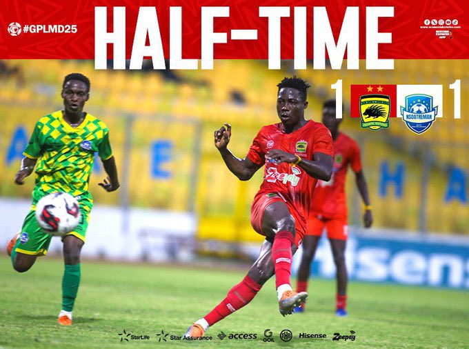 All to play for in the second half between Asante Kotoko and Nsoatreman HT @AsanteKotoko_SC 1- 1 @Nsoatreman_FC