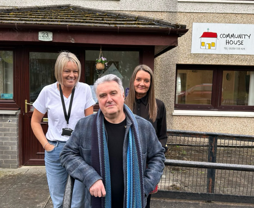 I really appreciated the invitation to visit The Community House in #Alloa Fantastic team offering a warm, safe play space - and some delicious food - for kids. Thank you so much Islean, Sharlene and team for showing me round. Cool furniture too!