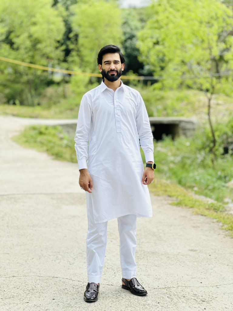 sardarshadab79's tweet photo. https://t.co/3KttZ0CsTK