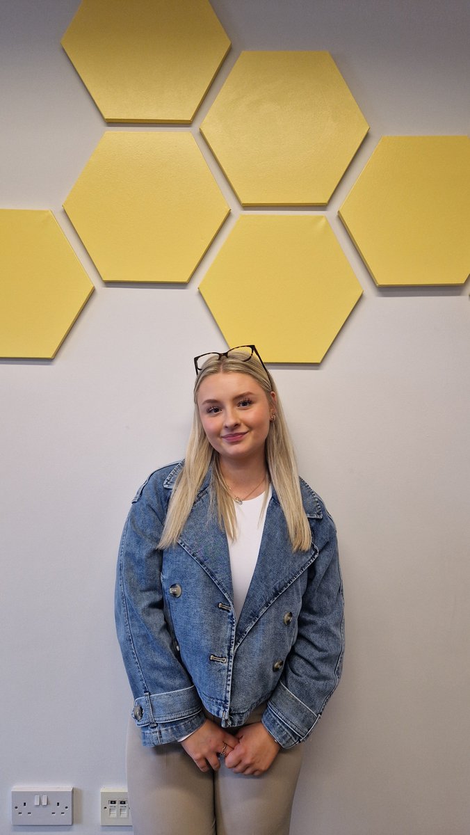 Youbee Media tweet media