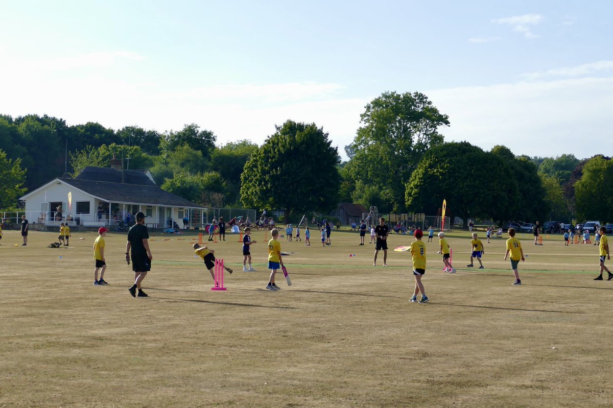 dinton_cc's tweet image. Dinton CC is now on X! We’ll be posting fixtures and match updates, alongside general announcements such as Allstars, charity events and other club news.

#cricket #cricketclub #allstars #allstarscricket #dynamos #dynamoscricket #wiltshire #hampshirecricket #hantscricket