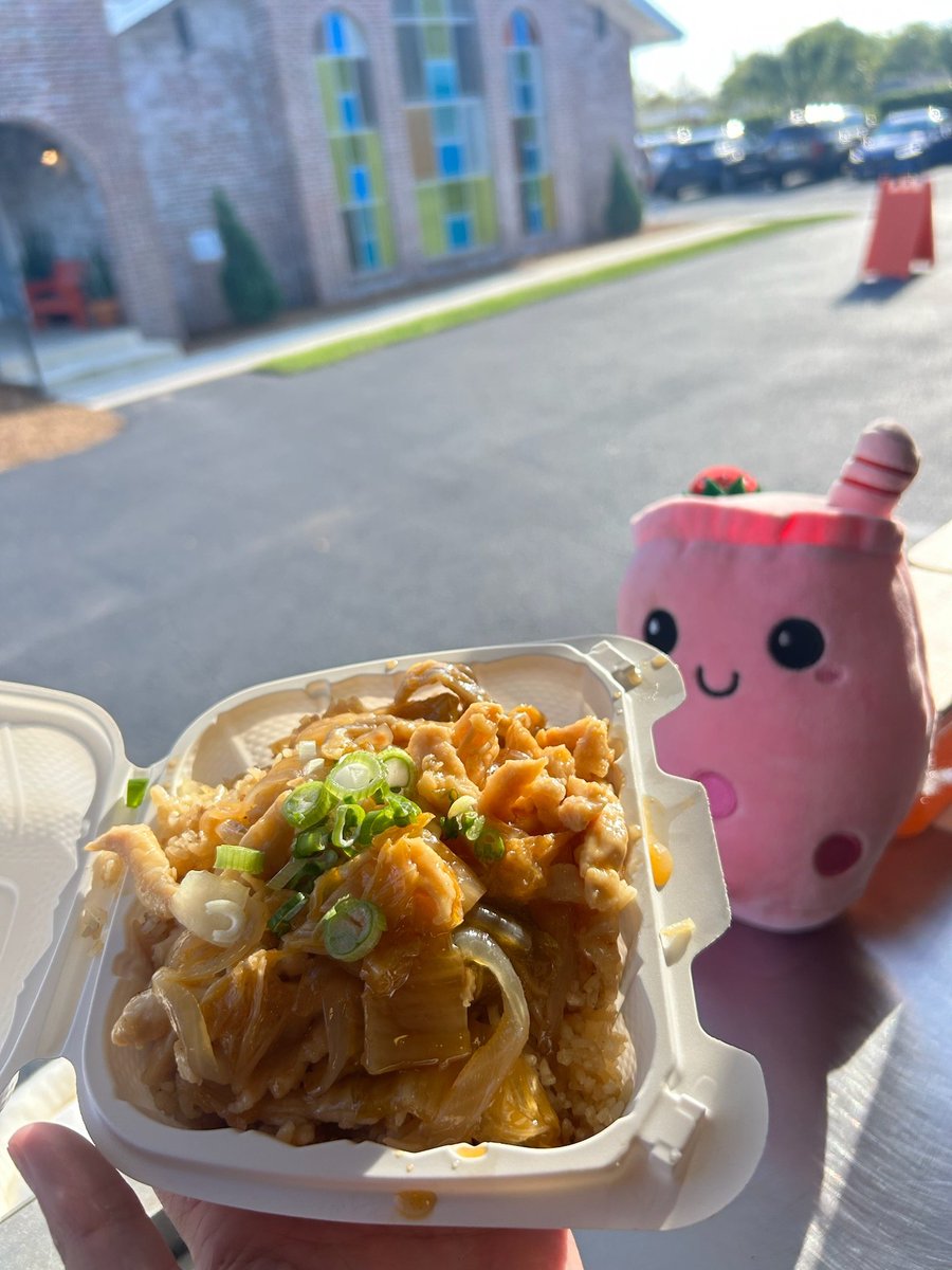 GIVEAWAY <a href="/FullSail/">Full Sail University</a>: Retweet by 5PM EST today for a chance to win a free meal from <a href="/AsiaKitchenFL/">Asia Kitchen & Food Truck</a>! A #Sweepstakes #FullSail. 
Asia Kitchen food truck is parked at regular spot #bldg3  <a href="/FullSail/">Full Sail University</a>  Monday to Thursday 10:30-3pm.
