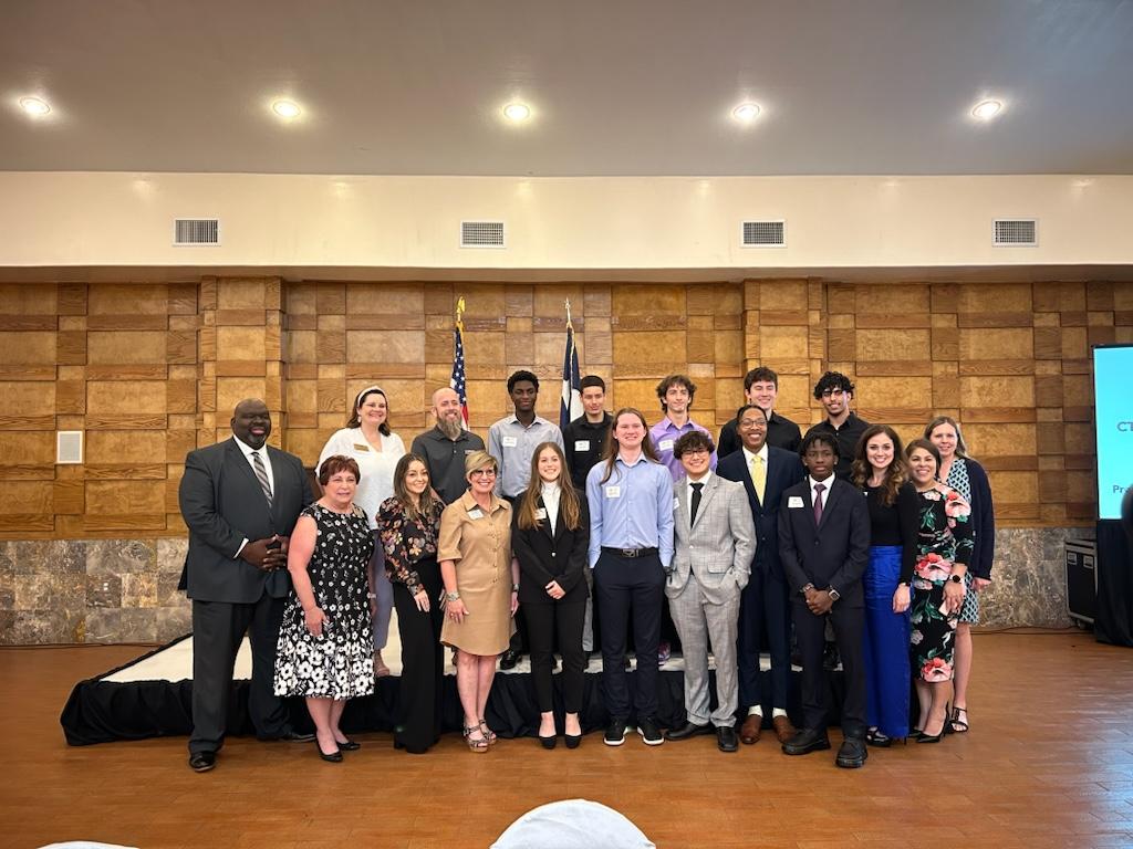 Congratulations to the Lamar Consolidated ISD students who graduated this week from the Central Fort Bend Chamber's CTE Leadership Academy! We're so proud of you! 👏👏👏