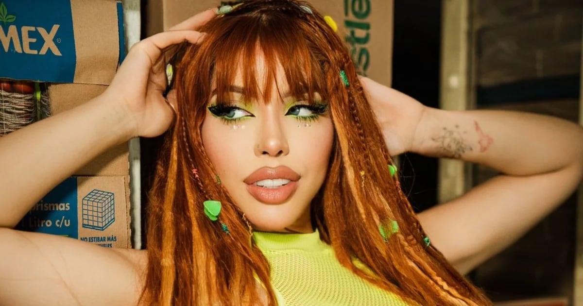 ¡DIFÍCIL! 😱
¿Con cuál de estos artistas del momento te quedas?
🔄 Martin Urrutia 
❤️ Yeri Mua