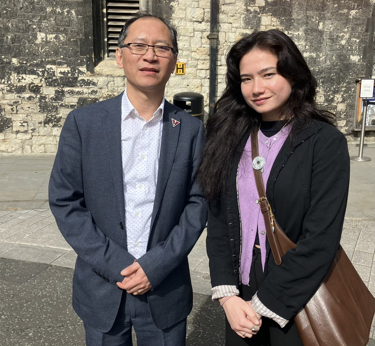 Great to meet with @tkdb10 from @UkTibetan to discuss issues facing both #Tibetan and #HongKong communities. We will always stand together in the face of the #CCP. Looking forward to future collaborations.