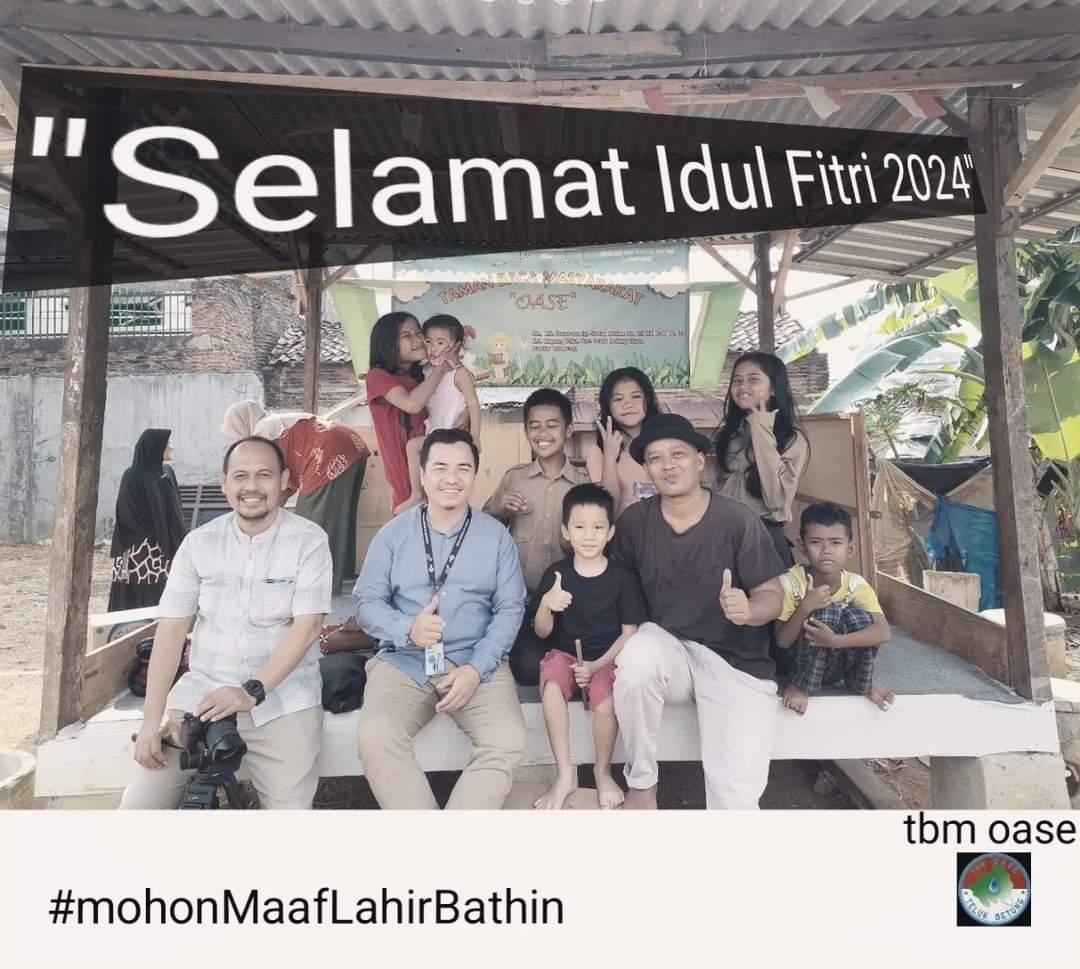 TbmOase's tweet photo. Kala idul fitri adalah lentera, izinkan kami membuka tabirnya dengan maaf. Minal aidin wal faidzin, mohon maaf lahir dan batin.

#idulfitri1445H
#lebaran2024
#tbmOase https://t.co/oTbH989TR1