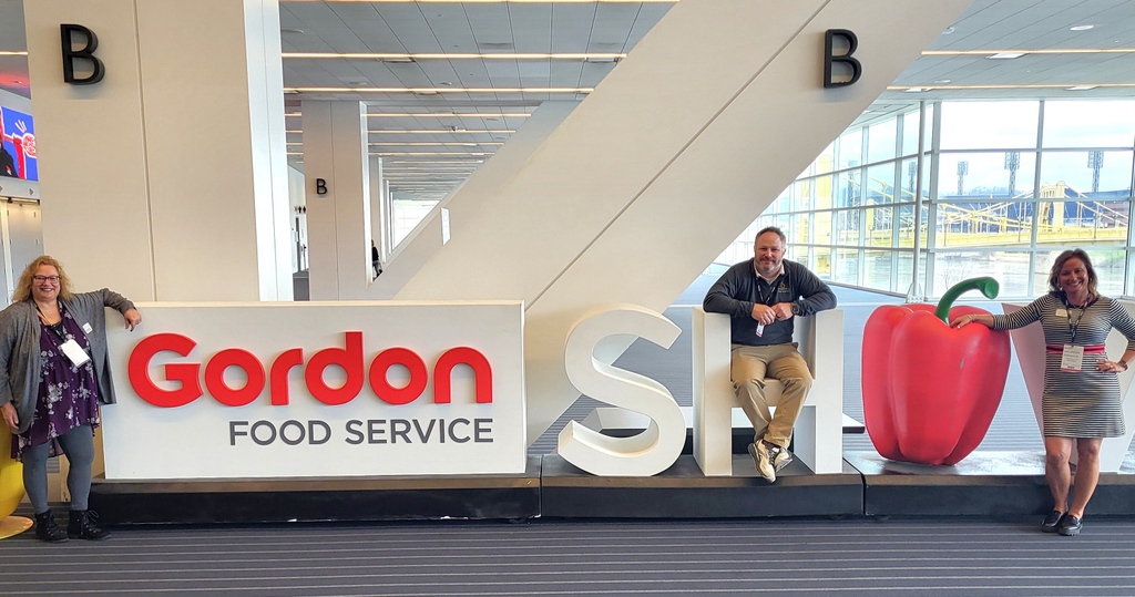 It was a fun, foodie, field trip to the Gordon Food Show in Pittsburgh. Fueling fun things to come for Innovation Academy ‘24! #innovateimmerseinspire 
#InnovationAcademy #foodie #gordonfoodshow #foodshow #schoolfoodservice⁠ #schoolnutrition⁠ #PisanickPartners