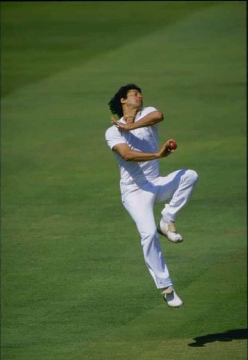 What a cricketer Imran was , till date the world haven’t seen man like him. It’s impossible to see a player who rolled in one as glamour , talent , charisma , style , personality packed player and A LEADER🔥😘❤️🥲 #ReleaseImranKhanNow