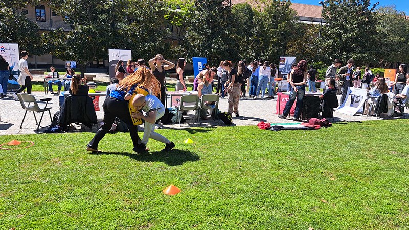 Hoy, en el Patio de Promociones del campus de Getafe, también hemos disfrutado de la Feria de Asociaciones UC3M. Os compartimos algunas fotos 🙂