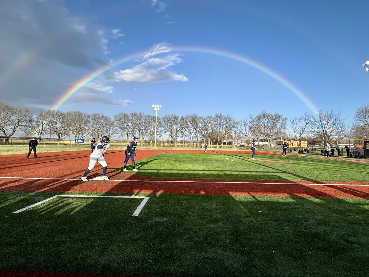 Dakota State University Softball tweet media
