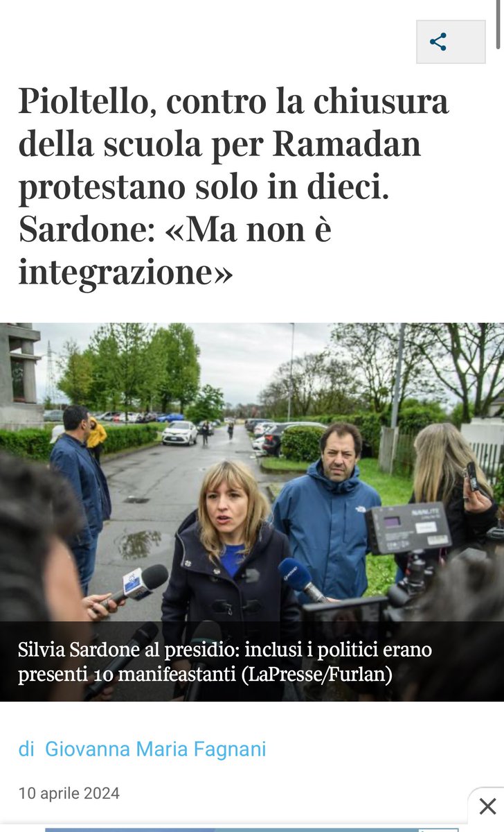 La fascio-leghista e il grande successo della manifestazione razzista da lei organizzata: 10 persone presenti. #fasci_di_merda