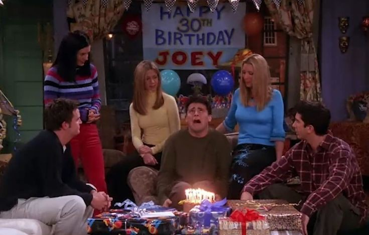 ChandlerBing_12's tweet image. Why, God, Why?????