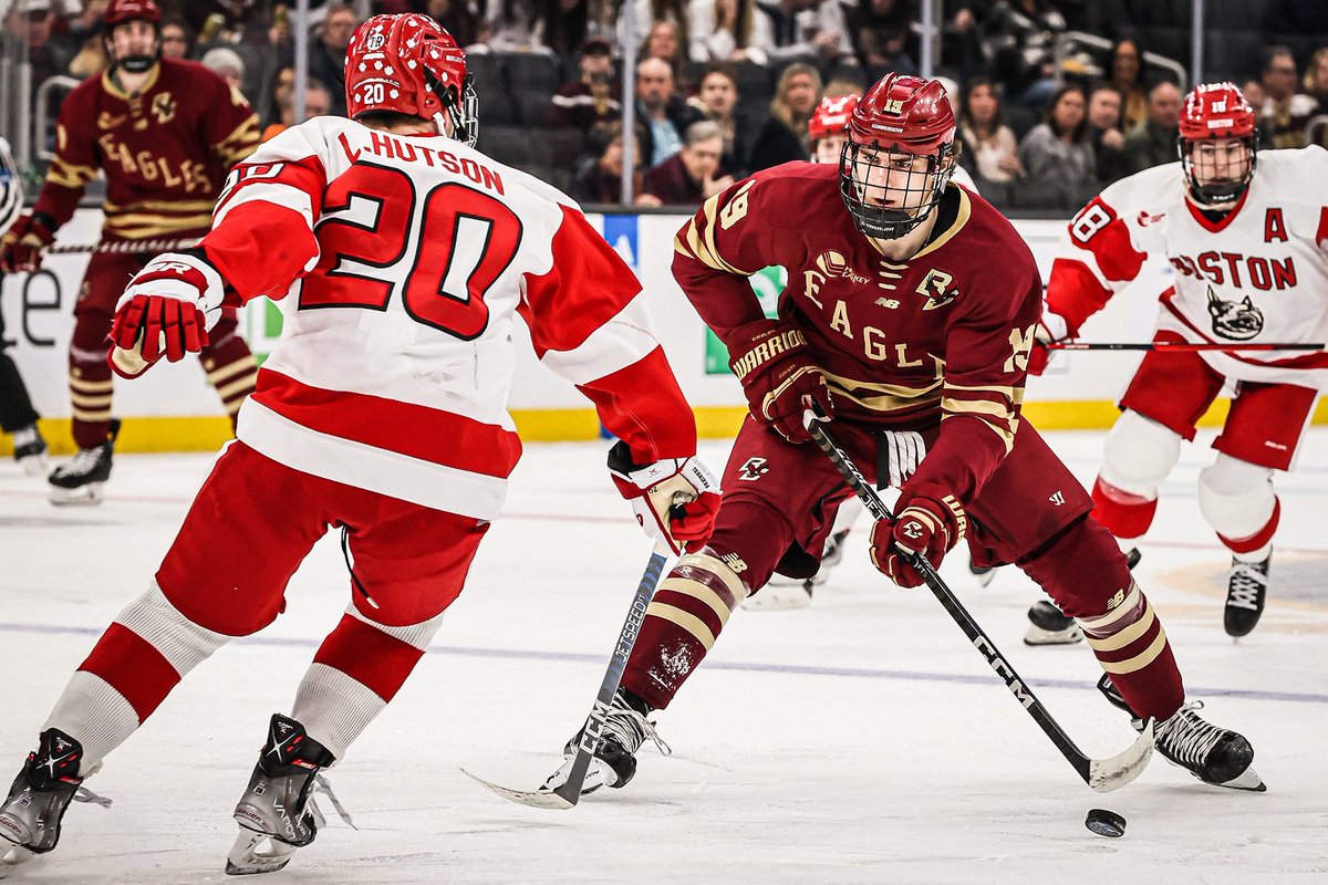 Up next on The @KevinKarius Show...

We tee up the #FrozenFour with @collegehockey's @MikeSnee218 

Listen live ⬇️
iheart.com/live/sports-14…