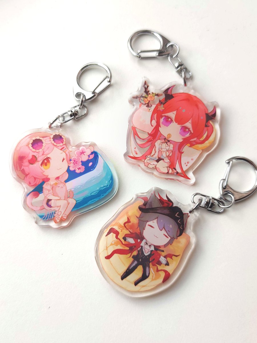 「Collab with  + Giveaway on my   」|Pinlin🐻‍❄️のイラスト