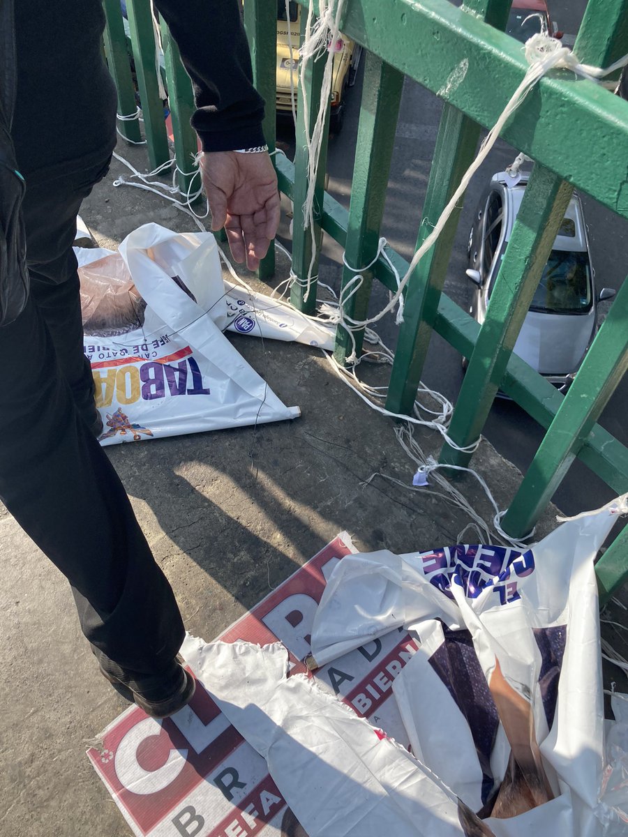 Alejandro Platas (@aplatasmtz) on Twitter photo Y si mejor se invierte más en pantallas y opciones digitales <a href="/INEMexico/">@INEMexico</a> @GuadalupeTadei y menos de esto??? Y si mejor se invierte más en pantallas y opciones digitales <a href="/INEMexico/">@INEMexico</a> @GuadalupeTadei y menos de esto???