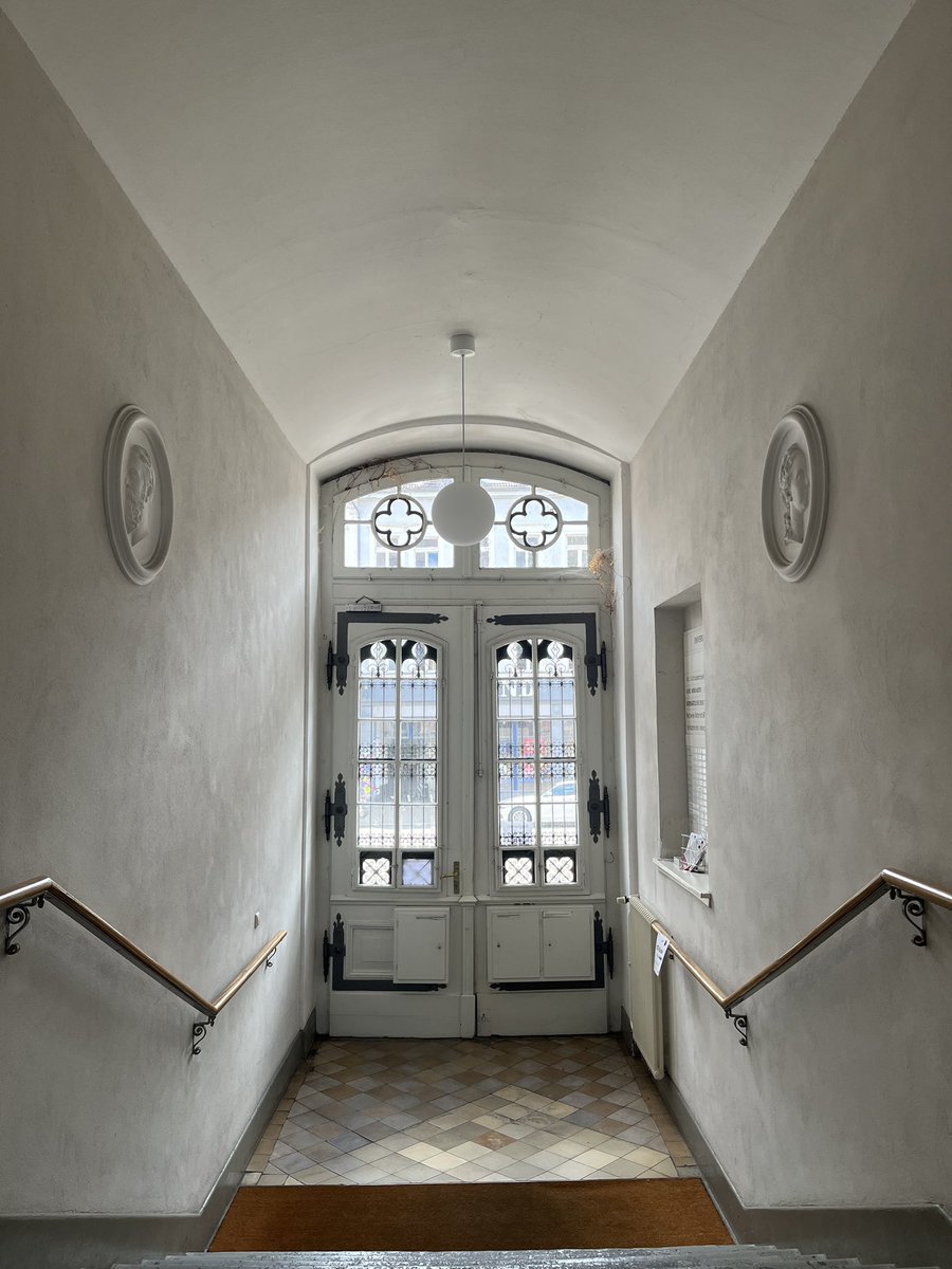 Emma Kostiainen (@ekostiainen) on Twitter photo Vierailevana luennoitsijana Heidelbergin yliopistossa. Kaikesta huokuu pitkä ja arvostettava historia. <a href="/UniHeidelberg/">Uni Heidelberg</a> #visitinglecturer Vierailevana luennoitsijana Heidelbergin yliopistossa. Kaikesta huokuu pitkä ja arvostettava historia. <a href="/UniHeidelberg/">Uni Heidelberg</a> #visitinglecturer