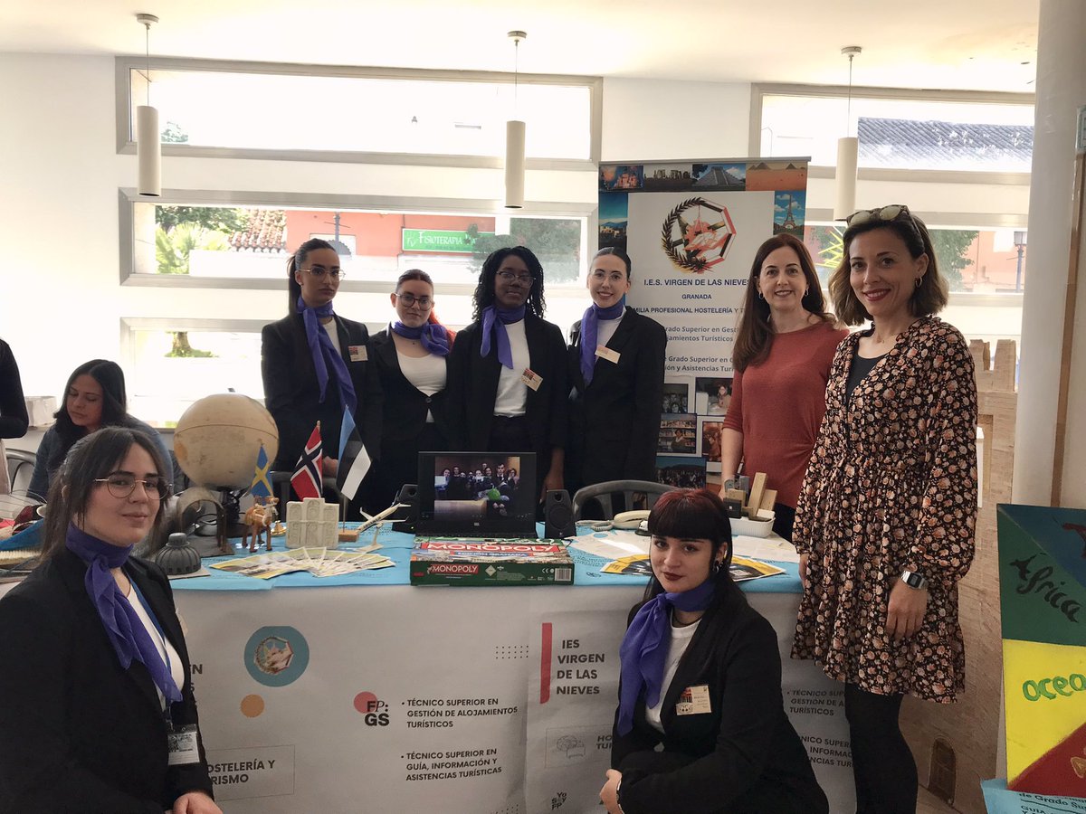 TurismoGiat's tweet photo. Participamos en feria FP en @AytoAtarfe @ies_nieves @EducaAnd @fp_empresa @FPAndaluza https://t.co/4CYSoTVisI