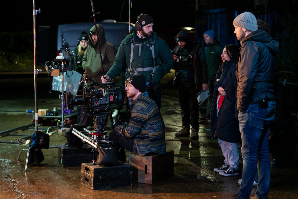 A 24-hour petrol station. A disaffected night shift attendant. And a masked stranger who threatens to burn it all down. ⛽ A sneak peek behind the scenes of upcoming Irish short film Naked Lights, from writer/director Jeda De Brí and producer Greg Burrowes. #FocusShorts