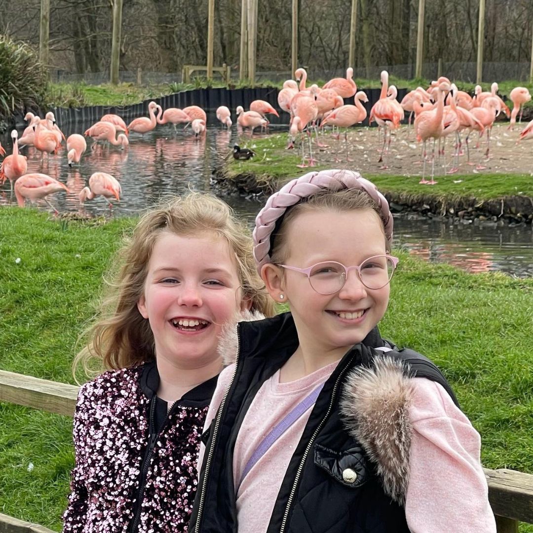 We couldn't let National Sibling Day go by without introducing you to Lola, aged 10, and Annabel, aged nine, whose friendship has blossomed after they met through Rainbow Trust 🌈 ⬇️⬇️⬇️