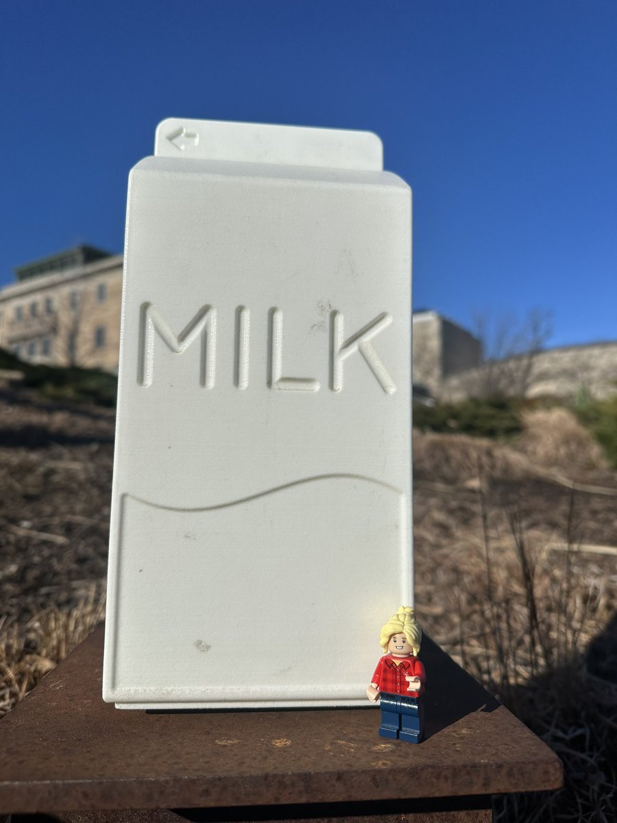 LegoForages's tweet photo. #Cheese, #IceCream, and #Science, oh my!
#LegoForageSpecialist had a #wonderful time touring around Madison, WI yesterday. The campus and town are #beautiful and full of mini #adventures (and lots of #moocows). Time to get one more round of cheese curds and head back south! https://t.co/WPBLgW6QsE