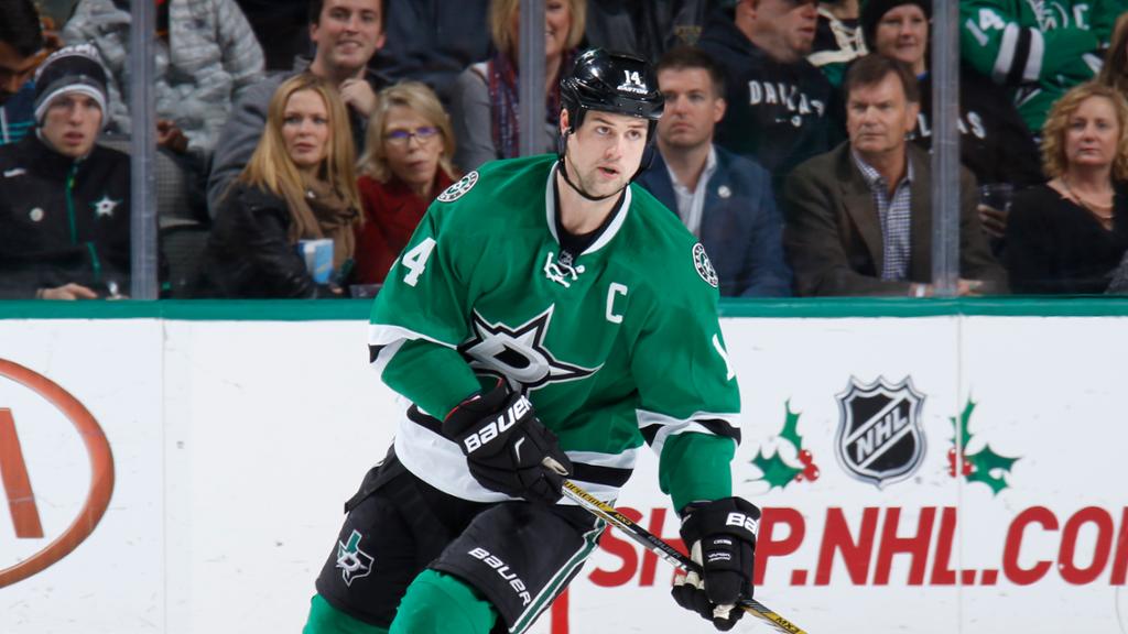 Jason D Beck (@jasonbeck82) on Twitter photo April 11th - On This Day in BC Sport History: 2015
Victoria’s Jamie Benn <a href="/jamiebenn14/">Jamie Benn</a> of the <a href="/DallasStars/">Dallas Stars</a> becomes the first BC-born hockey player to win the <a href="/NHL/">NHL</a>'s Art Ross Trophy as the league’s scoring leader for the 2014-15 regular season. Benn scored 35 goals and added.../2 April 11th - On This Day in BC Sport History: 2015
Victoria’s Jamie Benn <a href="/jamiebenn14/">Jamie Benn</a> of the <a href="/DallasStars/">Dallas Stars</a> becomes the first BC-born hockey player to win the <a href="/NHL/">NHL</a>'s Art Ross Trophy as the league’s scoring leader for the 2014-15 regular season. Benn scored 35 goals and added.../2