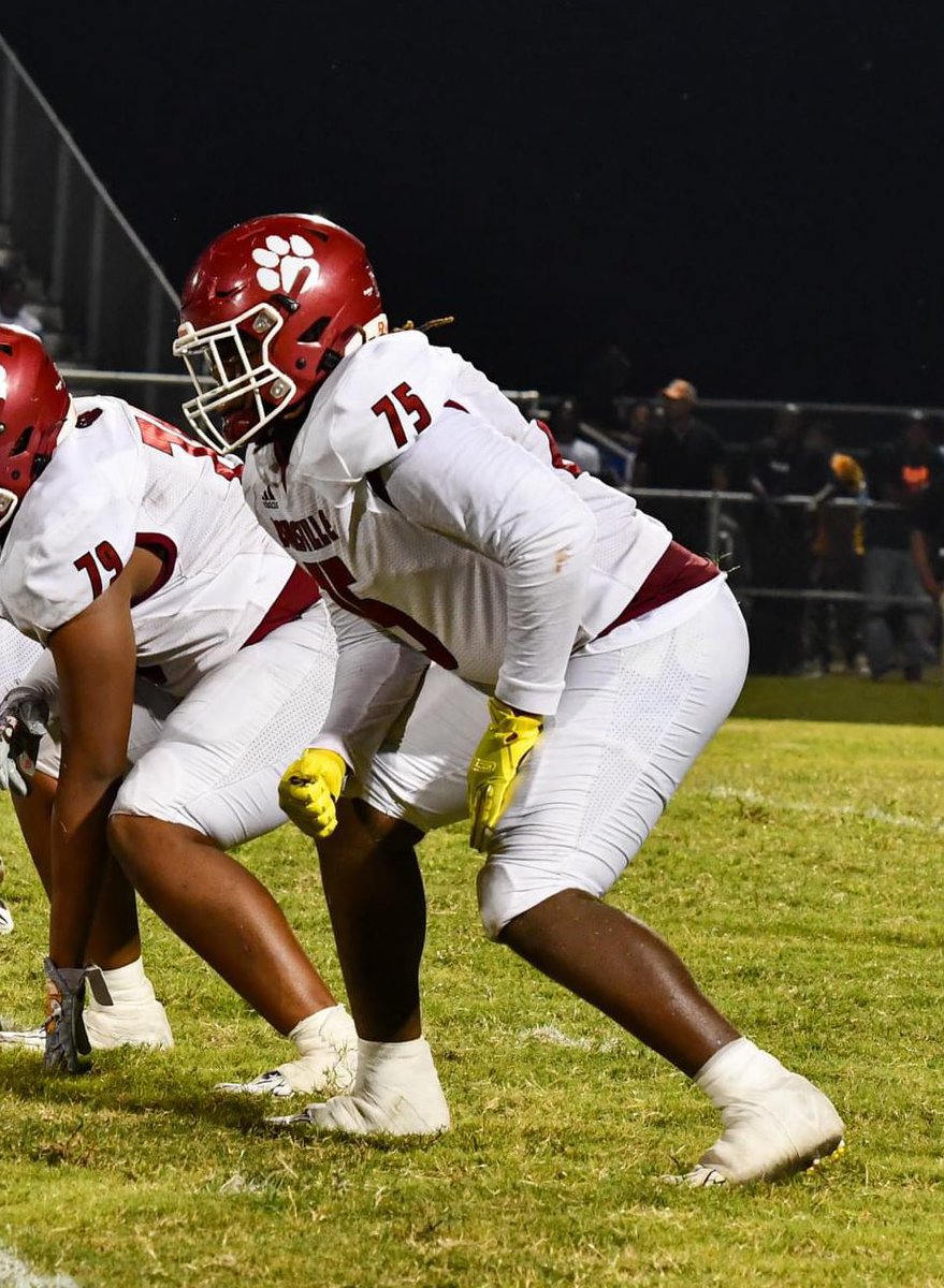 2025 OL/DL Dontea Cross (<a href="/Donteajr_75/">Dontea Cross Jr</a>) is a versatile &amp; ATHLETIC lineman that can RUN &amp; play both sides of the ball ‼️

📏 6’0 250lb
🏈 Can multiple positions on OL
💥 Great get off on both sides of the ball
💪 Two Year Starter

hudl.com/v/2Mmw0m