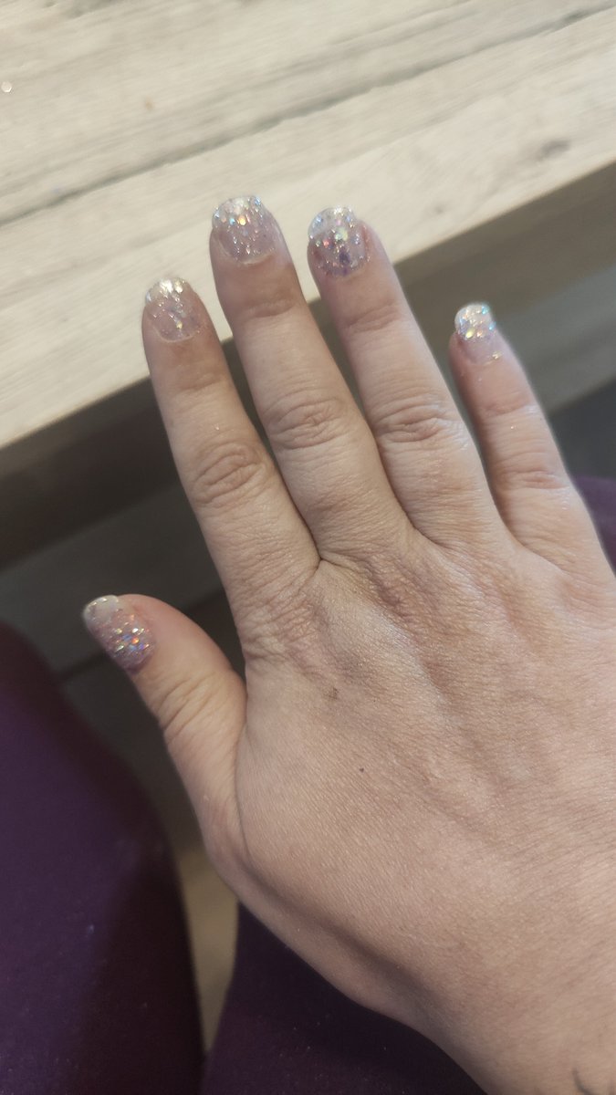 Dywen83446558's tweet photo. Parce que j'ai bien aimé #doonails et que si je suis arrivée à faire un truc pas trop mal pour 1 première fois tout le monde peut, je vous mets un code de réduction si vous voulez tenter.
https://t.co/MUld7bfdLT
Et en plus y a pas besoin de lumière uv https://t.co/K9DAlLrHxK