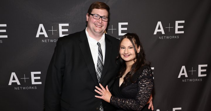 Gypsy Rose Blanchard files for divorce from estranged husband dlvr.it/T5N0np