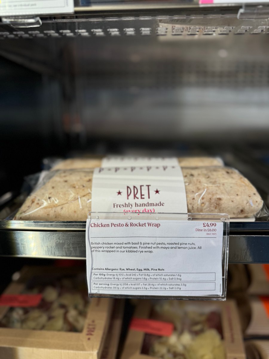 Can't resist Pret's Chicken, Pesto & Rocket wrap for lunch. What's your go-to order? 🥪👀