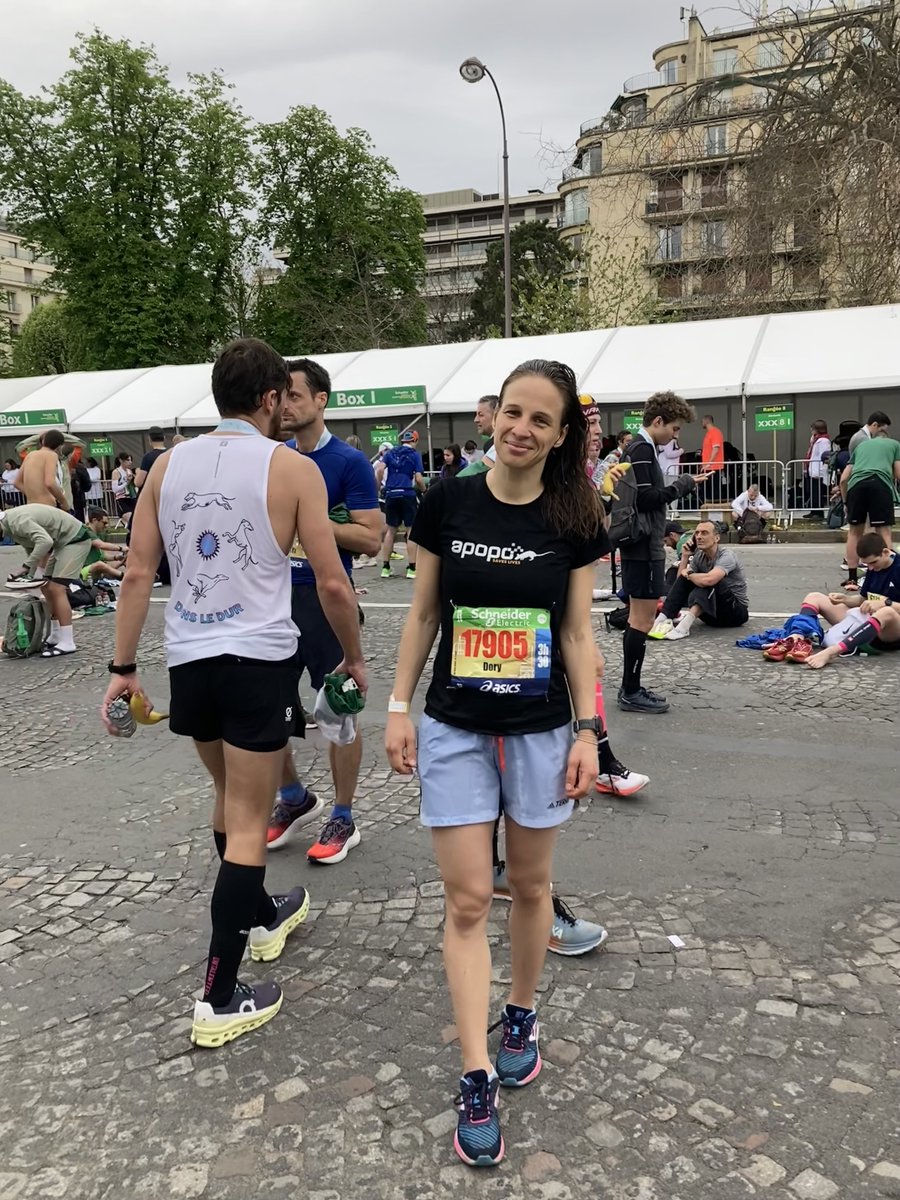 Congratulations to #APOPO's three #ParisMarathon runners who took part on the 7th of April: Jules, Dory, and Grigory! Jules ran the event in 4 hrs 40 mins and raised over £700! Dory raised £580 and Grigory did a fab job. We are truly grateful for everyone’s support. #ThankYou