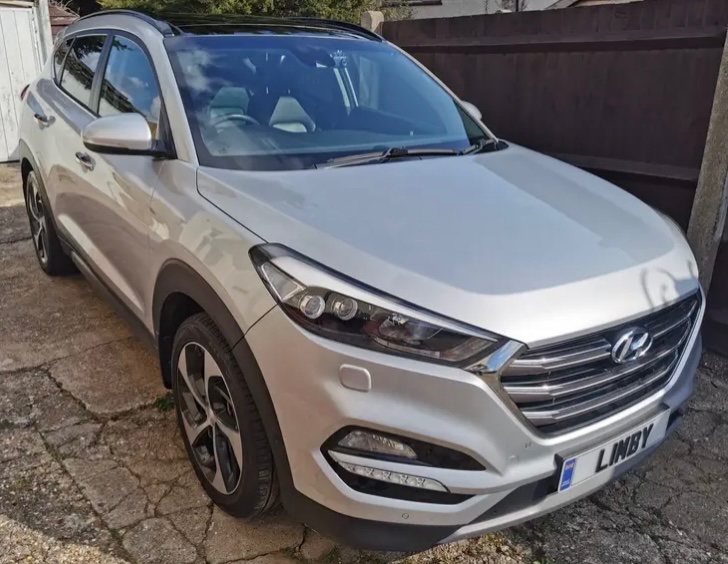 ❌Silver Hyundai Tucson ❌#Stolen from Harlow ❌Vehicle Registration Number: L1MBY ❌Crime Reference Number: EP20240405-0169