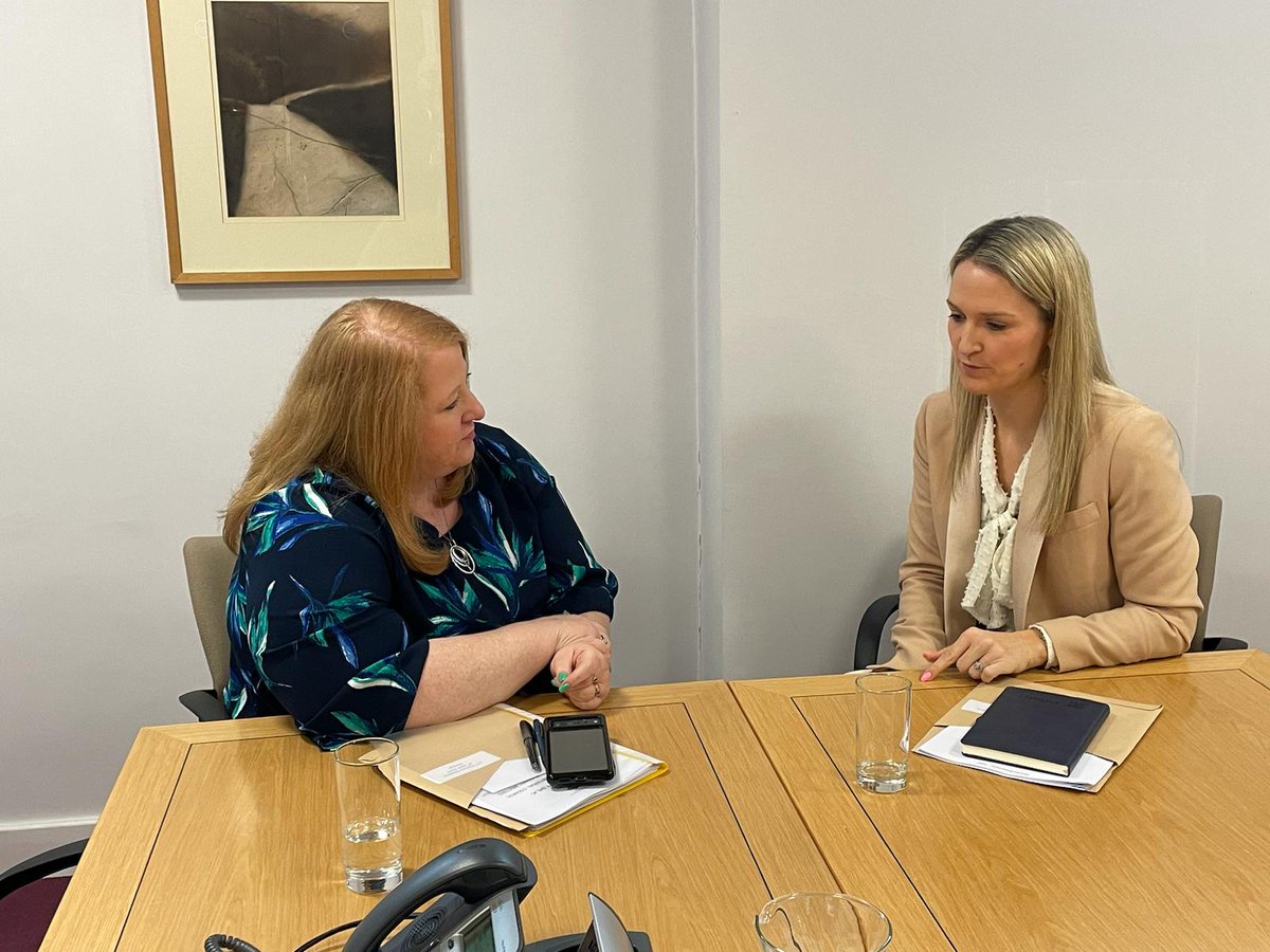 Minister Naomi Long @Justice_NI met today with Irish Justice Minister @HMcEntee to discuss North-South co-operation across a range of criminal justice matters. Read more at justice-ni.gov.uk/news/justice-m…