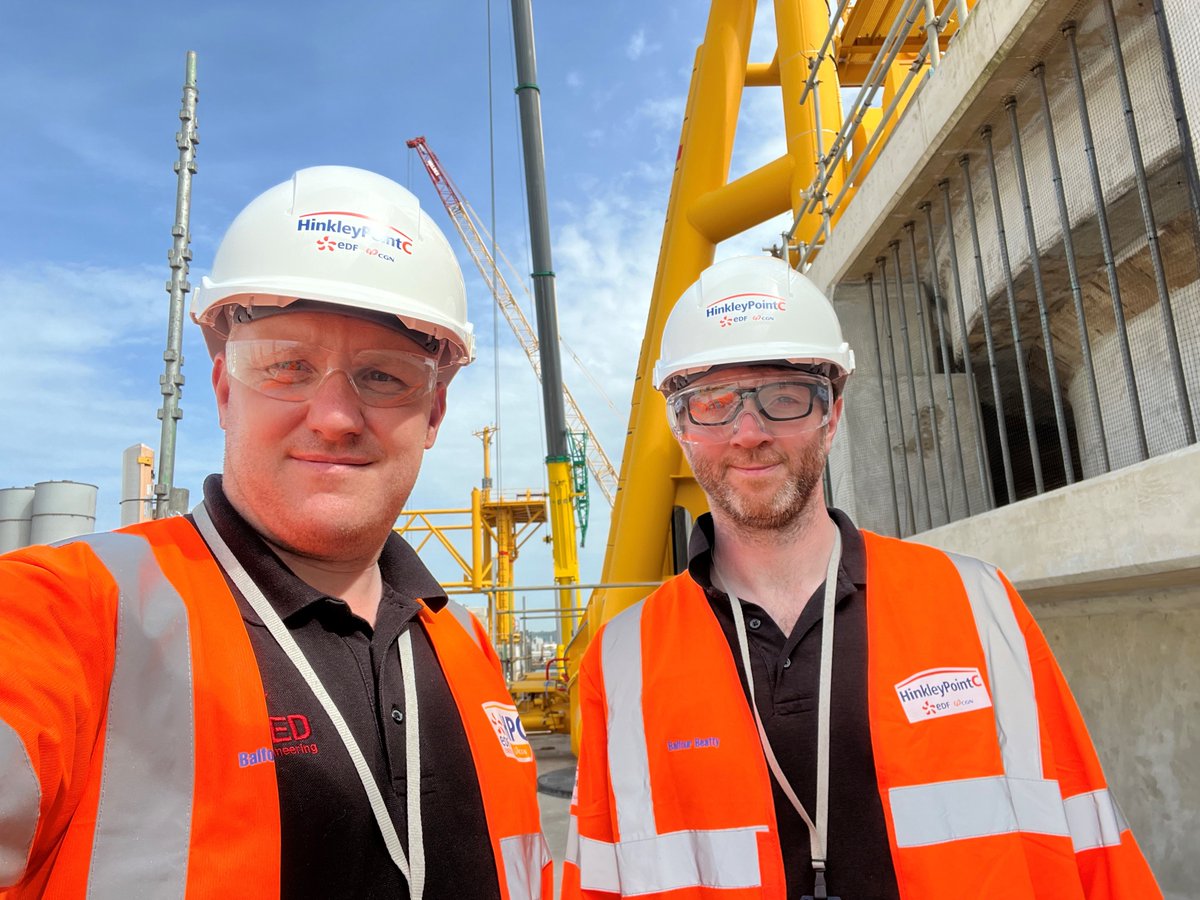 RED Engineering (@redengineersuk) on Twitter photo 👋 Meet Phill and Tim…
 
If you’re a Mechanical Engineer and would like to join them and the rest of #teamRED developing diverse engineering solutions to make working in hazardous environments safer, follow the link and apply!
redengineering.peoplehr.net/Pages/JobBoard… 👋 Meet Phill and Tim…
 
If you’re a Mechanical Engineer and would like to join them and the rest of #teamRED developing diverse engineering solutions to make working in hazardous environments safer, follow the link and apply!
redengineering.peoplehr.net/Pages/JobBoard…