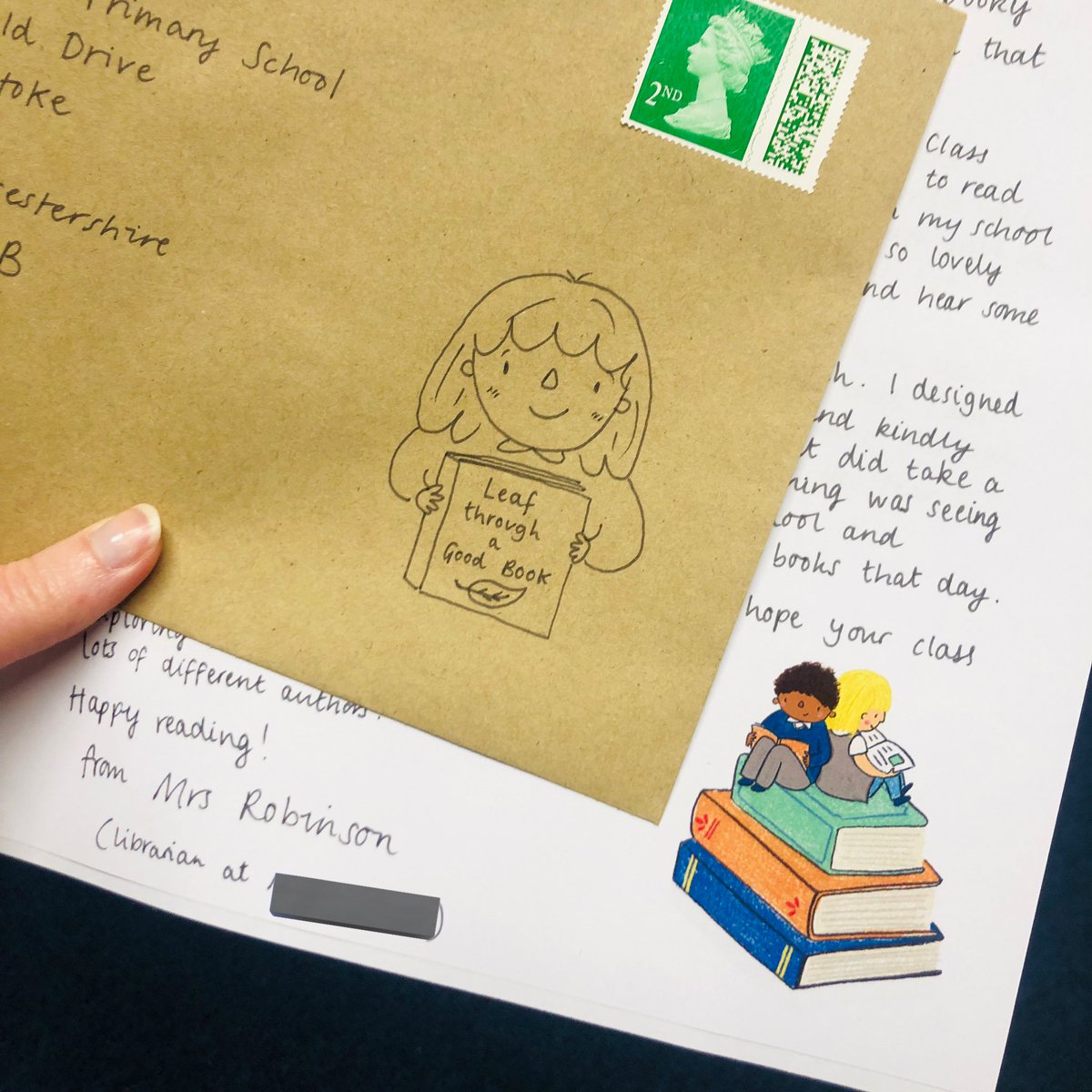I had some wonderful letters from children from different schools thanking me for organising the #LeafLitFest last term so I’m posting some letters back! Trying to keep the art of letter writing alive! 🙌💌📮 @WheatfieldPri @StapleHillPS
